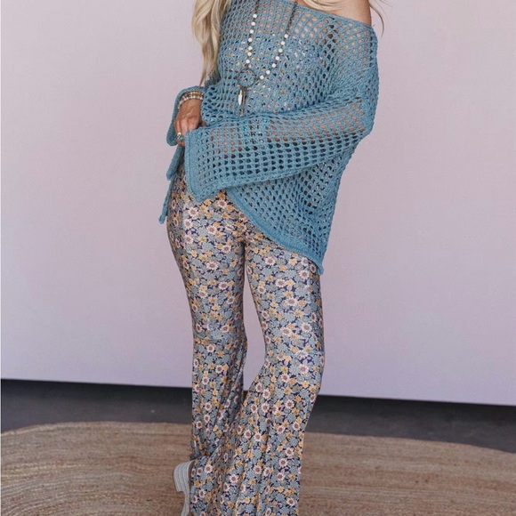 POL- NWOT Teal Crochet Knit Top - Picture 2 of 10